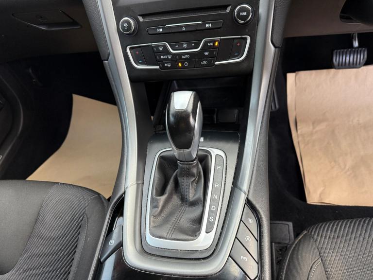 2016 Ford Mondeo 2.0 TDCi 180 Titanium 5dr Powershift HATCHBACK Diesel Automatic