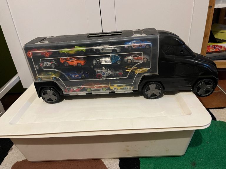 Truck toy car carrier