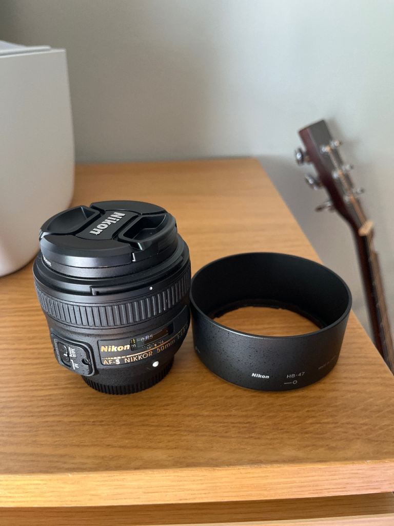 Nikon lens