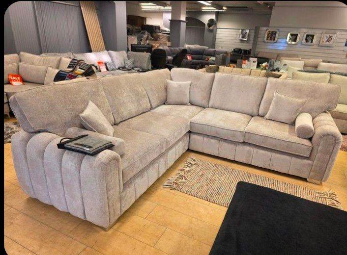 Luxury L-Shape Corner Sofa Modern Stylish Design | Comfortable & Durable | Perfect for Living Roomt