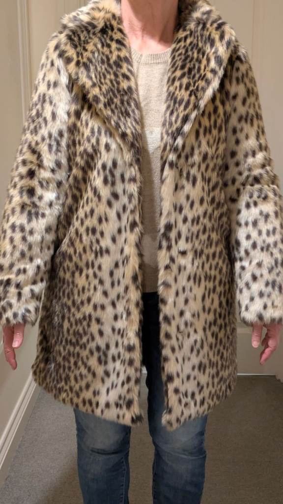 Super soft Animal Print Faux Fur Coat Size 6