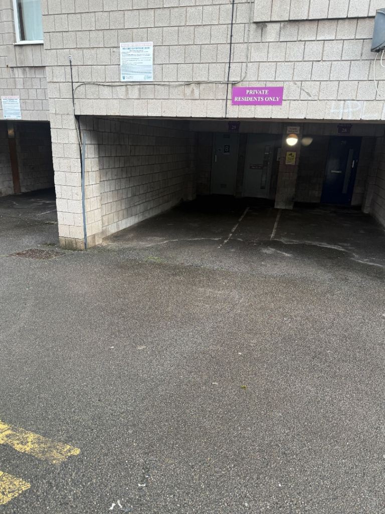 Covered parking space to rent next to BRI