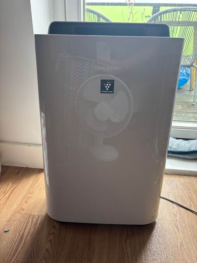 Sharp Air Purifier + Humidifier – UA-HD40U-L – £75 ONO