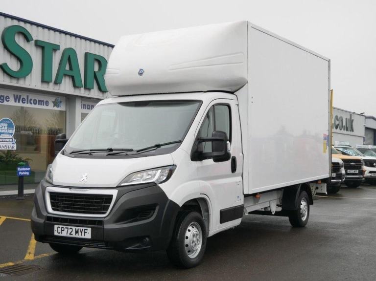 2023 PEUGEOT BOXER 335 2.2 BLUEHDI 140 BHP L4 X-LONG LUTON + LIFT