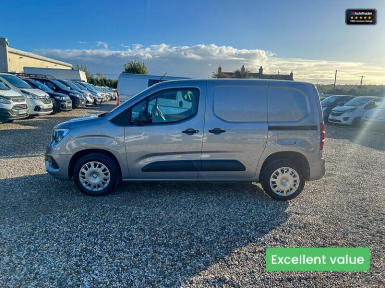 2019 Vauxhall Combo SWB L1H1 2300 Sportive Air Con Sensors EURO 6 NO VAT Panel Van Diesel Manual