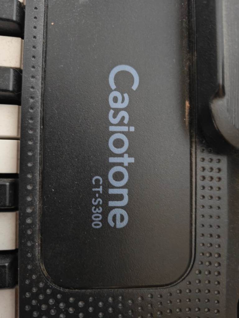 Casiotone CT-S300 