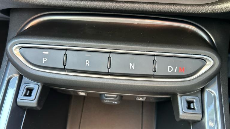 2025 Fiat 600 1.2 MHEV SUV 5dr Petrol Hybrid e-DCT Euro 6 (s/s) (136 ps) SUV Hybrid Automatic