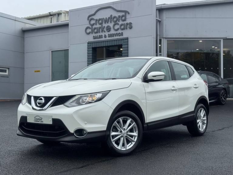 2017 Nissan Qashqai 1.2 DIG-T Acenta SUV 5dr Petrol Manual 2WD Euro 6 (s/s) (115 ps) HATCHBACK Pe...