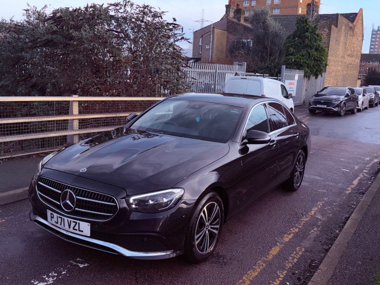 Mercedes-Benz, E CLASS, Saloon, 2022, Semi-Auto, 1950 (cc), 4 doors