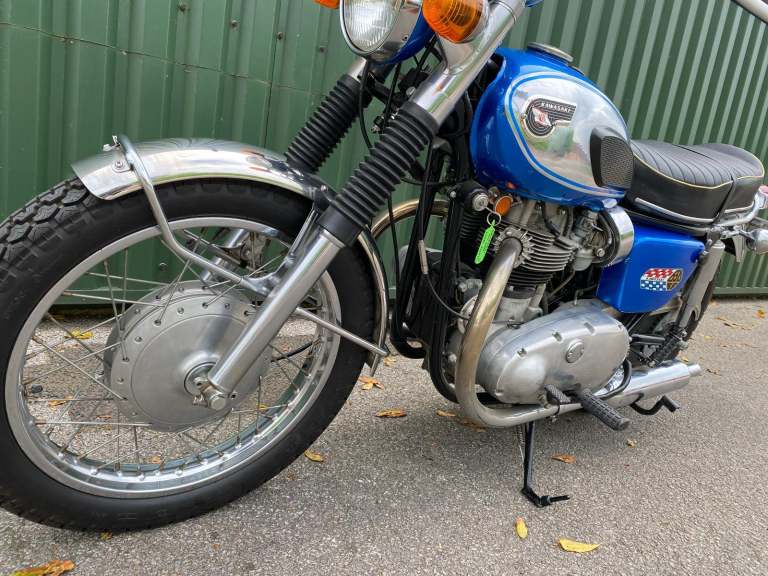 Kawasaki W1 650cc Twin Carb 1970 Blue Fully Restored Ready to Use 