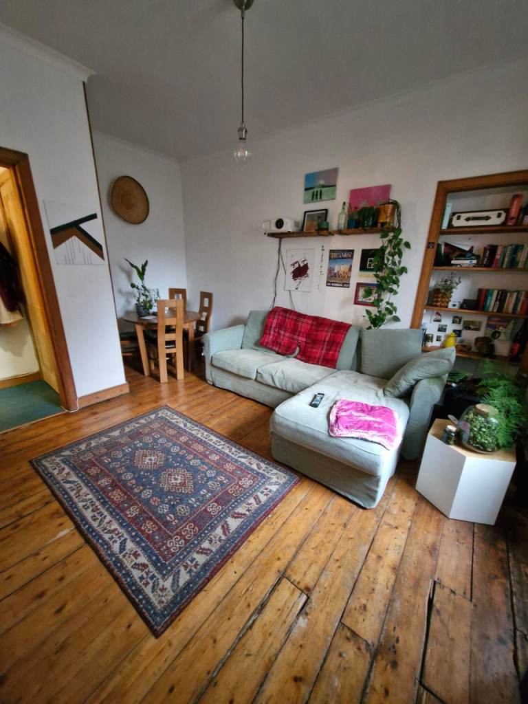 Very Central, 2 bed flat available 27/2/26