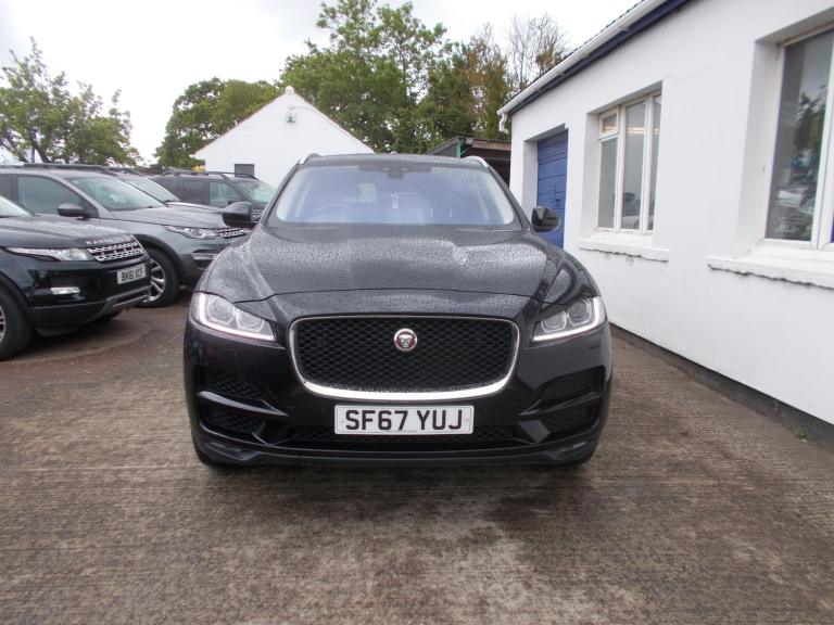 2017 Jaguar F-Pace 2.0 Portfolio 5dr Auto AWD ESTATE Petrol Automatic