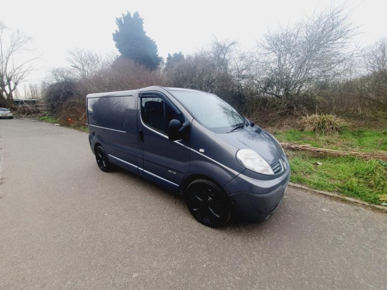 2014 Renault Trafic SL27dCi 115 [Sat Nav] Van Euro 5 PANEL VAN Diesel Manual