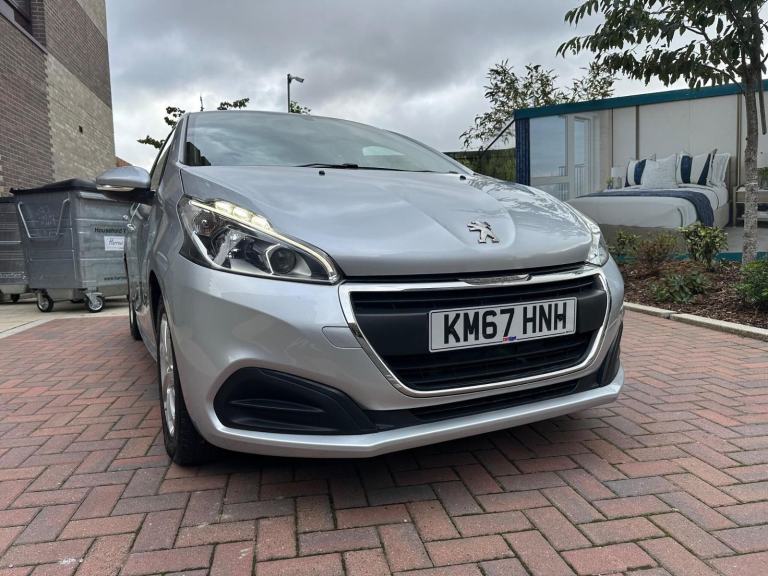 2017 Peugeot 208 1.2 PureTech Active Euro 6 5dr HATCHBACK Petrol Manual
