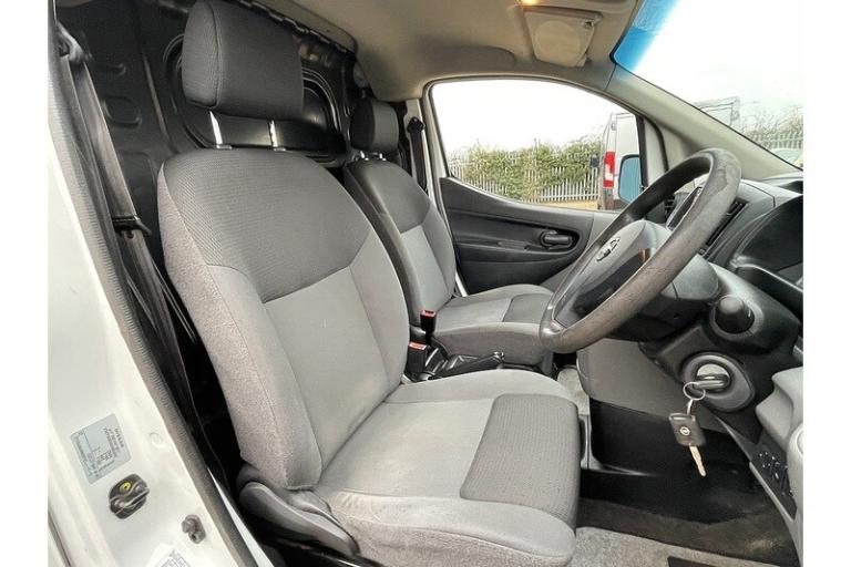2013 Nissan NV200 1.5 dCi 89 SE Van CAR DERIVED VAN DIESEL Manual