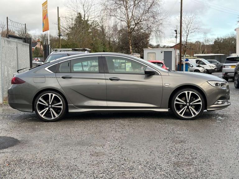 2018 Vauxhall Insignia 2.0 Insignia SRi VX-Line Nav TD Auto 5dr Diesel