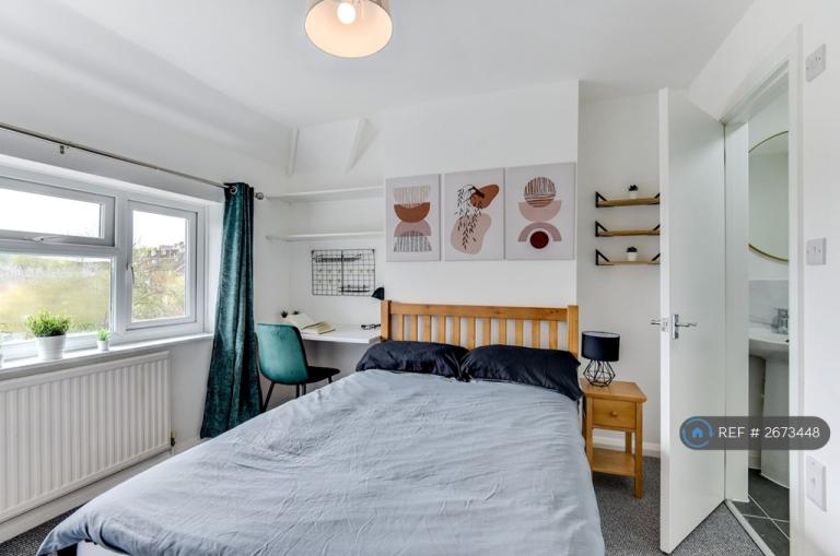 1 bedroom in Saunders Hill, Brighton, BN1 (#2673448)