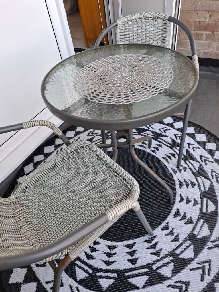 Free - Bistro Table and 2 chairs | in Folkestone, Kent | Gumtree