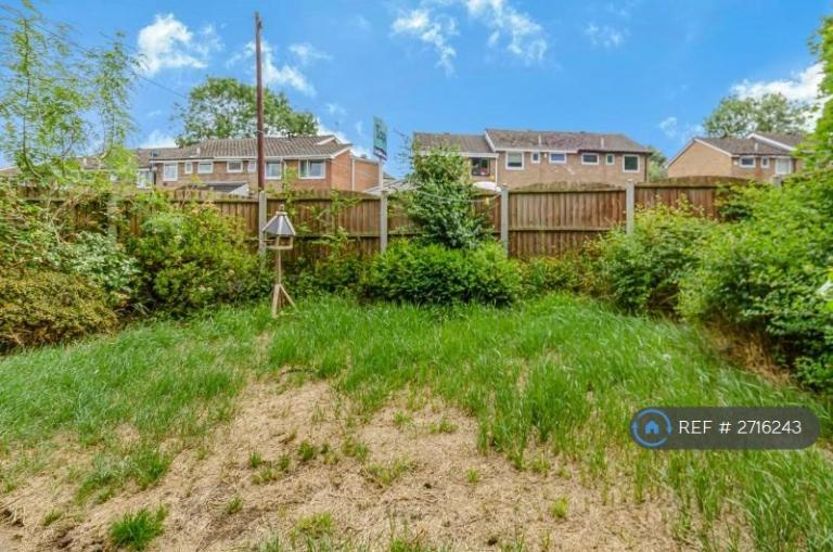 3 bedroom house in Green Oak Avenue, Sheffield, S17 (3 bed) (#2716243)