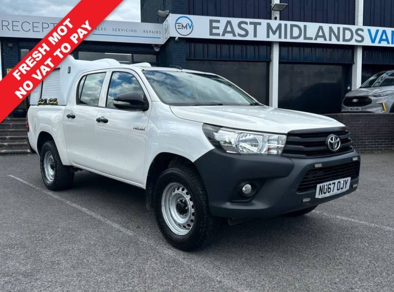 2017 Toyota Hilux 2.4 D-4D Active Pickup Double Cab 4dr Diesel Manual 4WD Euro 6 NO VAT NO VA Pic...