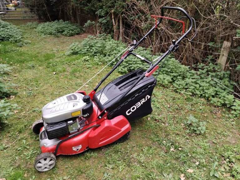  Cobra rm40 self propelled petrol roller lawn mower costs £320 online now. See photo 3