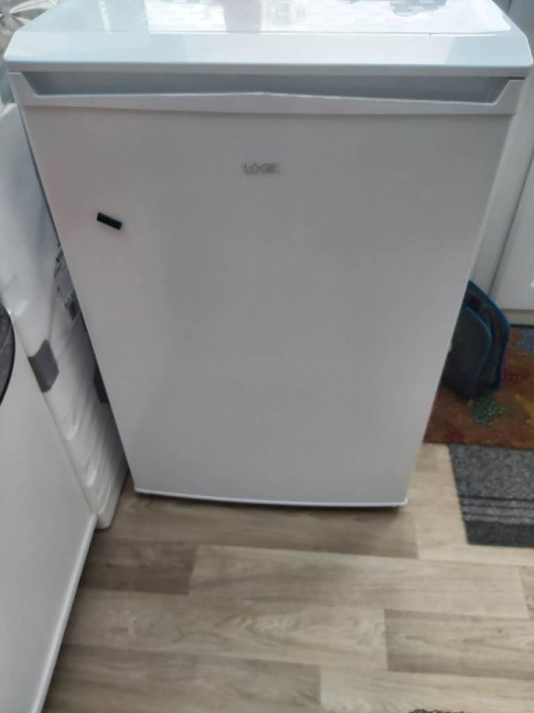 Undercounter fridge