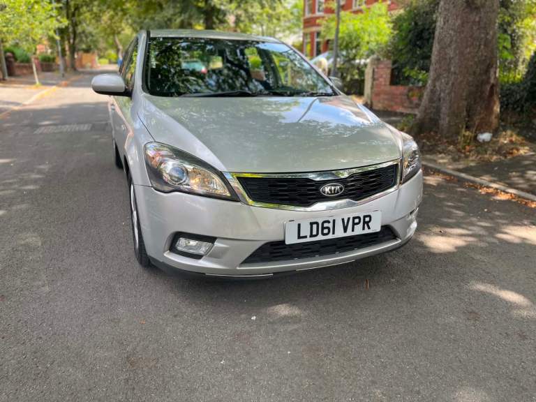 Kia, CEED, Hatchback, 2011, Manual, 1582 (cc), 5 doors