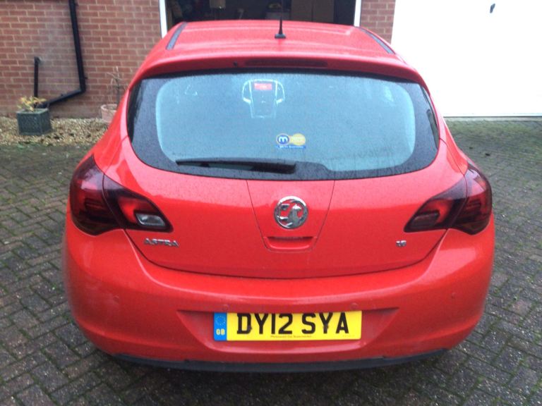 Lady owner low mileage reliable car good condition 
