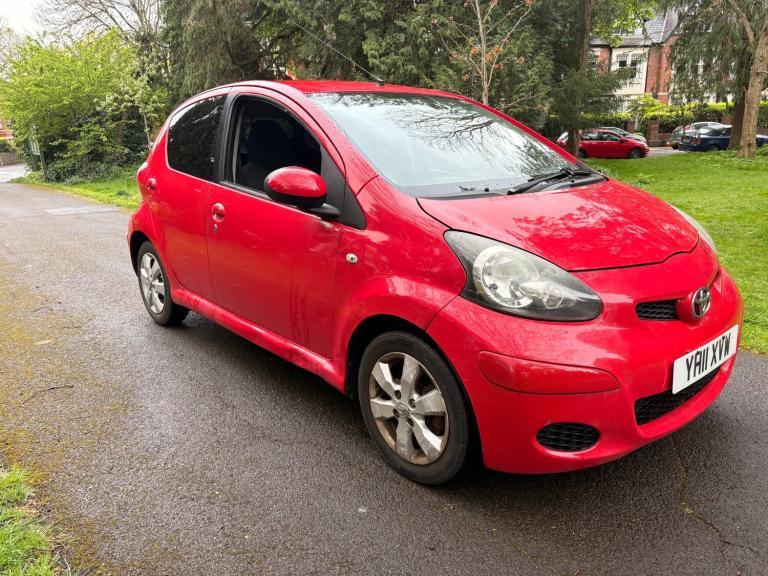 2011 Toyota AYGO 1.0 VVT-i Go 5dr HATCHBACK Petrol Manual