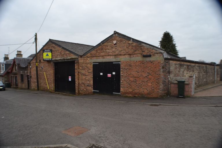 Office space & rooms & warehouse space to rent in BLAIRGOWRIE