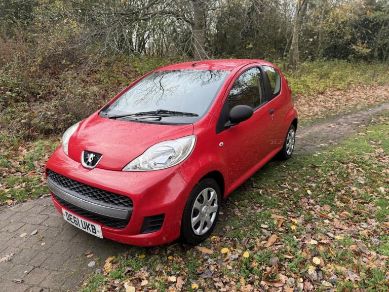 PEUGEOT 107 1.0 12V Urban Lite 2011