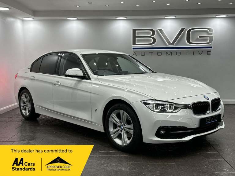 2017 BMW 3 Series 2.0 330e 7.6kWh Sport Auto Euro 6 (s/s) 4dr SALOON Petrol/Electric Hybrid Autom...