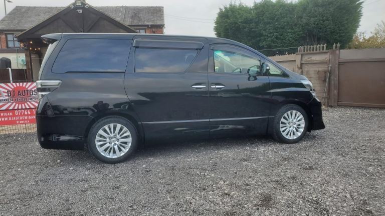 Toyota vellfire 2.4 auto g edition 7 seats 47k miles japanese import 2014