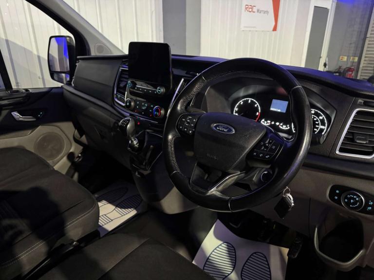 2022 Ford Transit Custom 2.0 Transit Custom 300 Limited EcoBlue 5dr Panel Van Diesel Manual