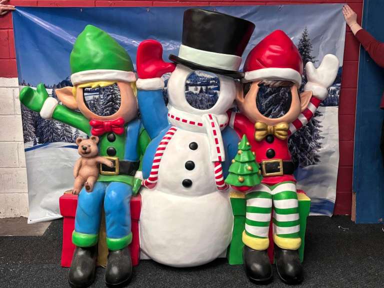 Snowman with Friends Photo-Op Christmas Display