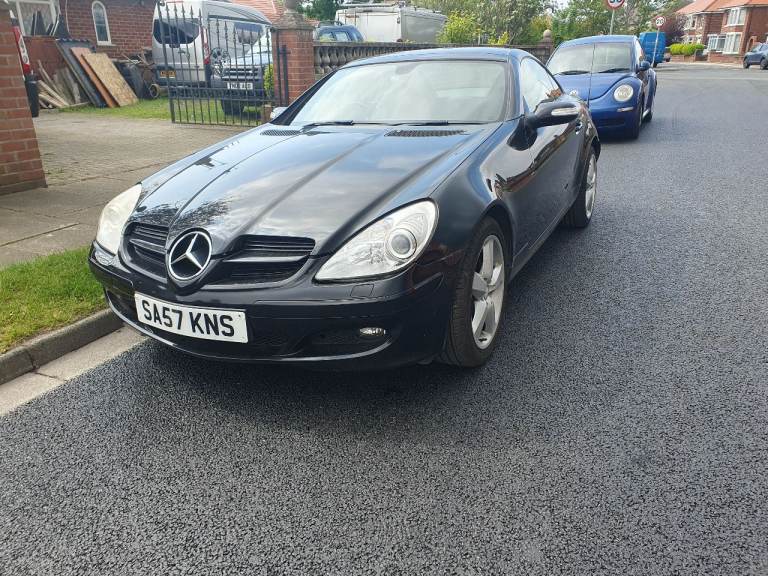 Mercedes SLK 200K 1.8 auto convertible (2007)