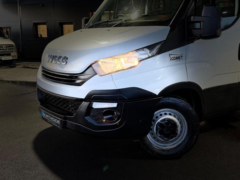 2018 Iveco Daily CHERRY PICKER 2.335S12 3500KG NO VAT! CHASSIS CAB Diesel Manual