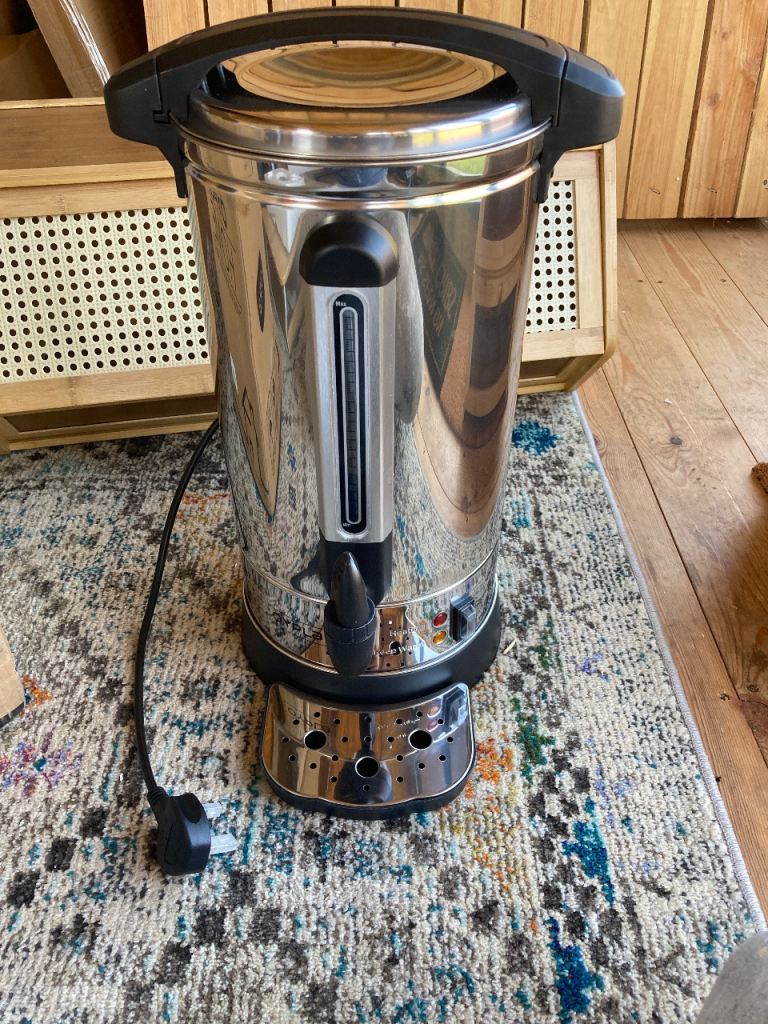 Electric water boiler 10litre Oypla