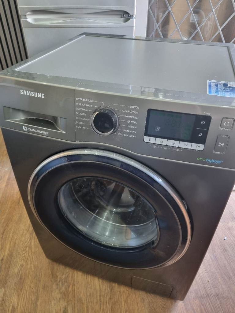 Samsung EcoBubble Washing Machine – Grey, Good Condition