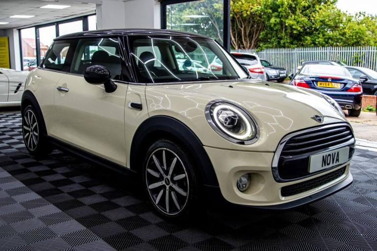 2018 MINI Hatch 1.5 Cooper Hatchback 3dr Petrol Manual Euro 6 (s/s) (136 ps) Hatchback Petrol Manual