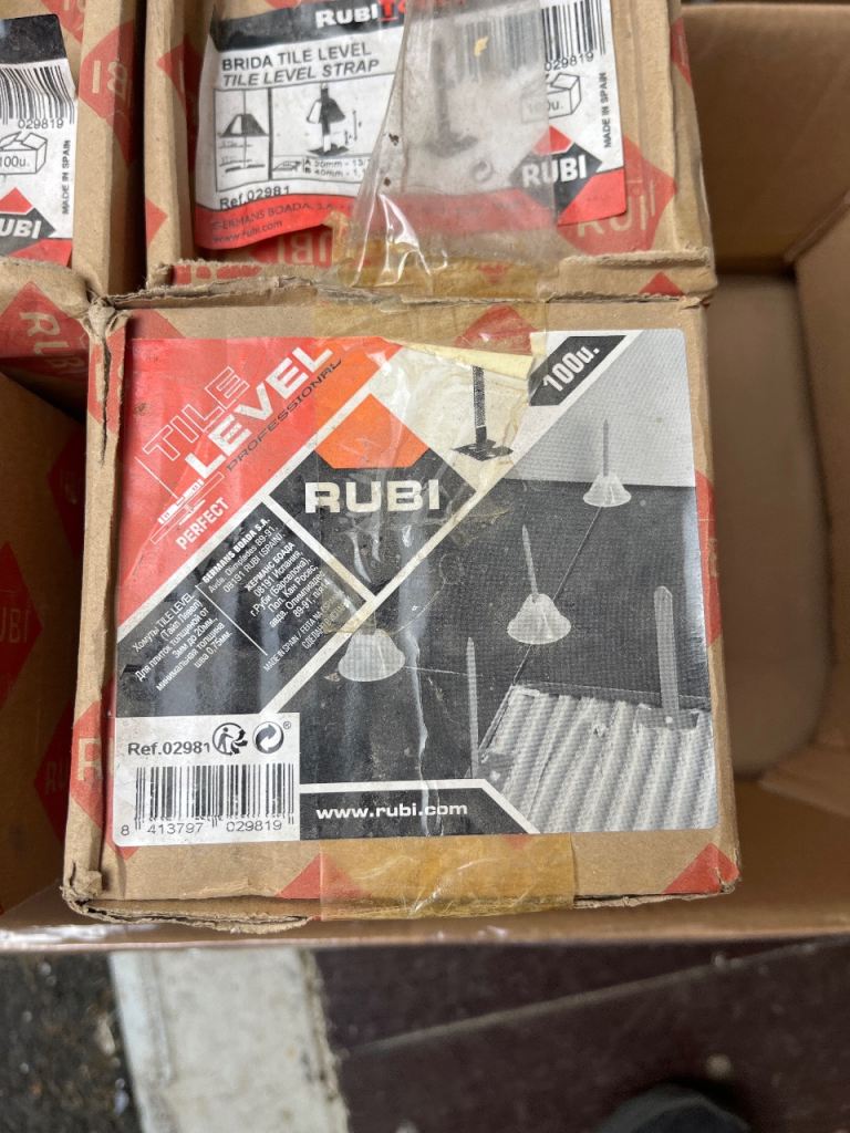Rubi Tile Level Straps - 100u. - New in Box