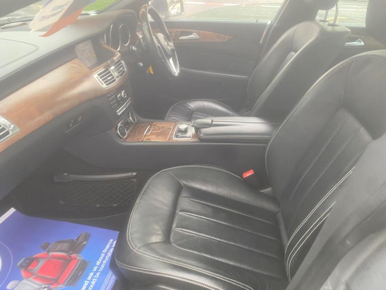 2013 Mercedes-Benz CLS 3.0 CLS350 CDI V6 BlueEfficiency AMG Sport Coupe G-Tronic+ Euro 5 4dr COUP...