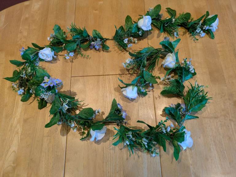 Beautiful long artificial flower garland