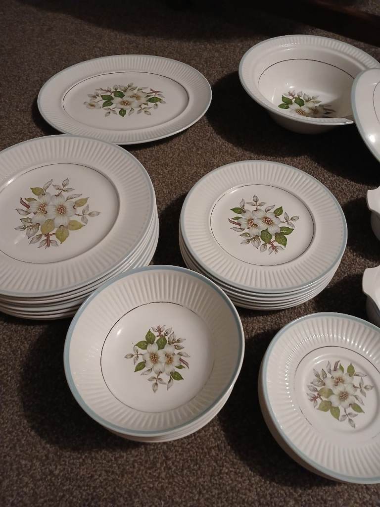Dinner set