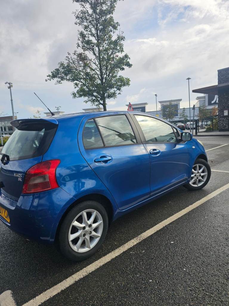 Toyota Yaris 1.3 2007  sr