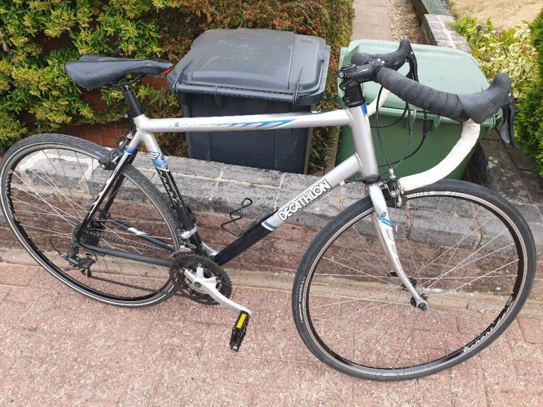 Decathlon road bike