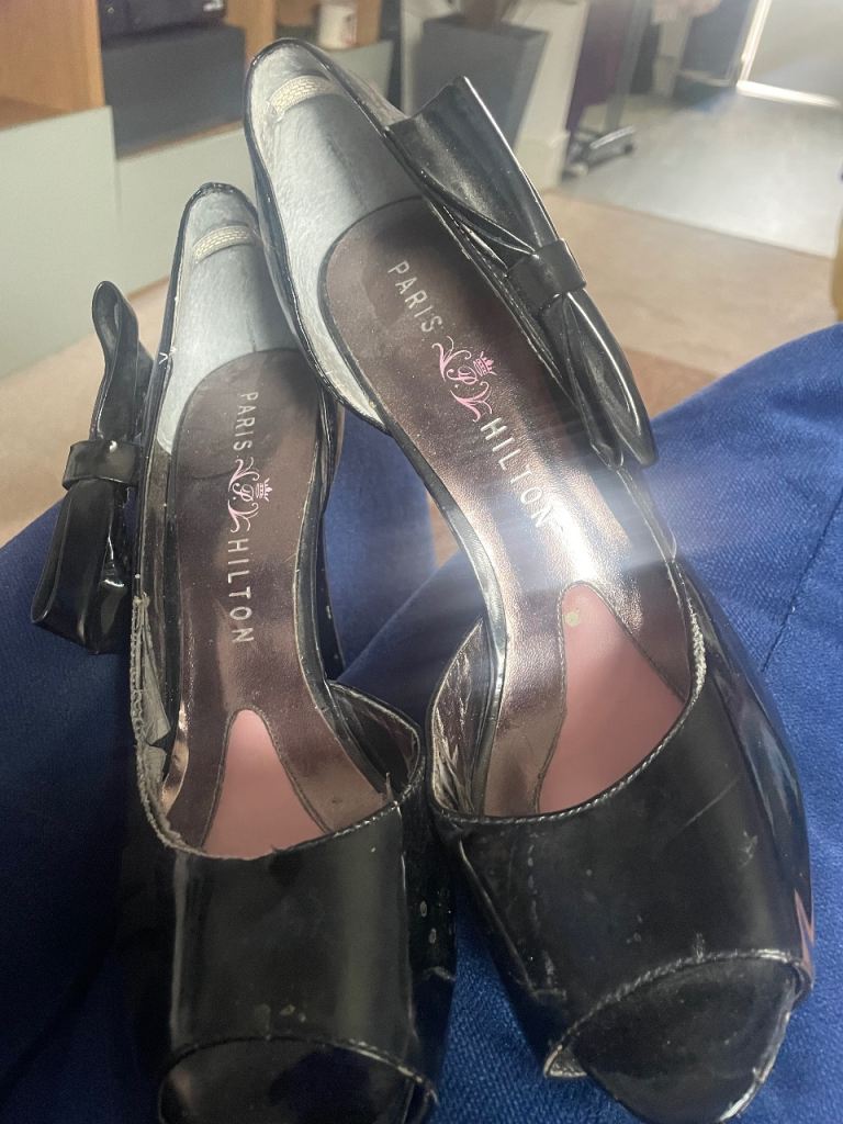Paris Hilton Black Patent Heels with Bows – Fair Condition