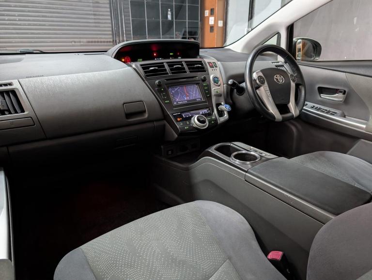 2012 Toyota Prius+ 1.8 VVT-h T4 MPV 5dr Petrol Hybrid CVT Euro 5 (s/s) (136 ps) MPV Petrol/Electr...