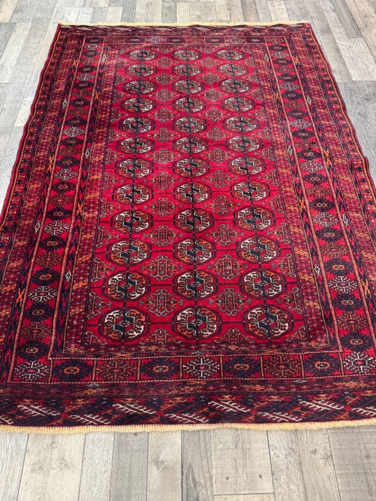 Antique handmade Persian Bokhara rug 190x130 cm 