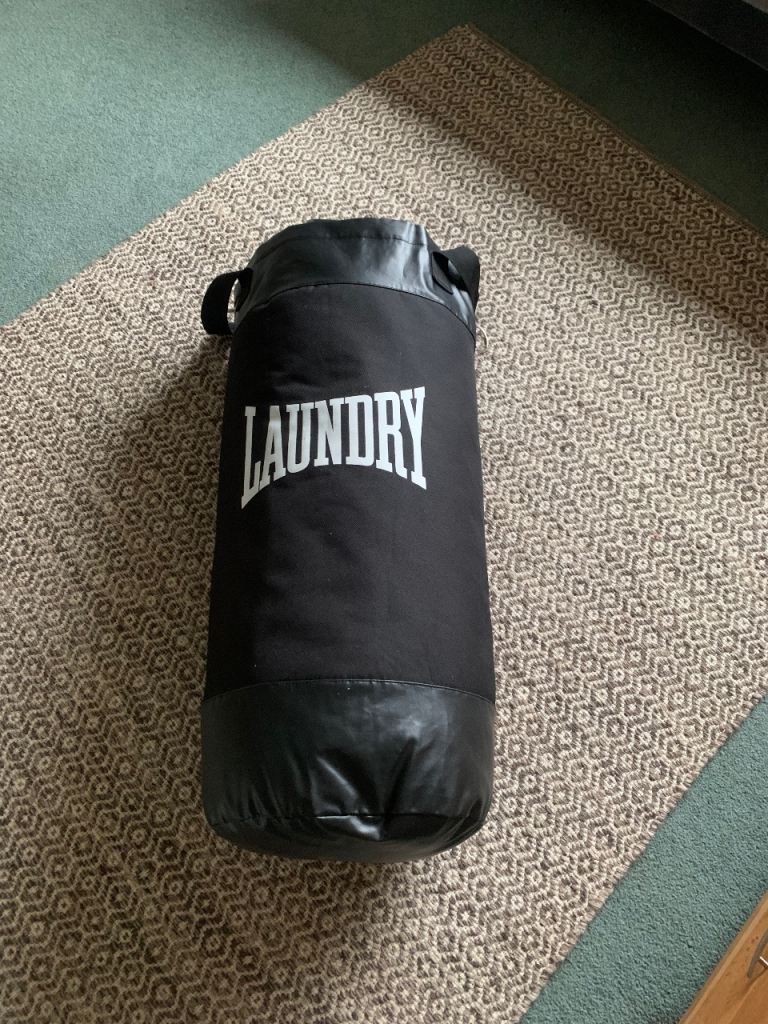 Reduced price Punchbag linen bag and posters